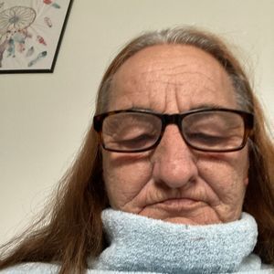 Meet your Posher, Lorraine